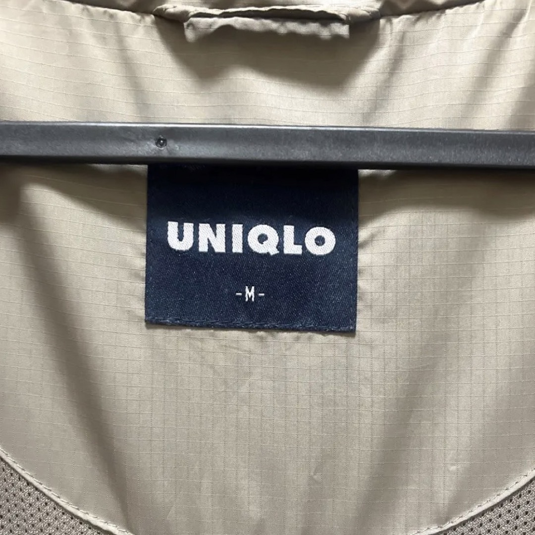 UNIQLO(ユニクロ)の【859】美品　UNIQLO ナイロンジャケット　ウィンドブレーカー　M メンズのジャケット/アウター(ナイロンジャケット)の商品写真