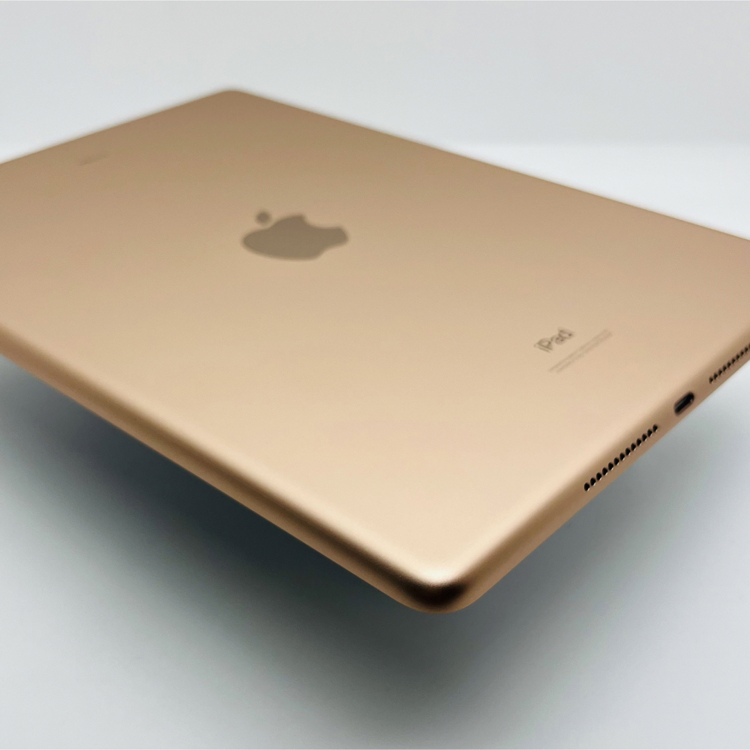 S iPad 8 8世代　32 GB Wi-Fi Gold 本体 3