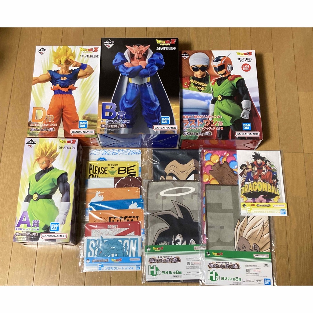 BANDAI(バンダイ)の一番くじ　ドラゴンボールZ  激突！宇宙を賭けた闘い　フィギュア4種　おまけ付き エンタメ/ホビーのフィギュア(アニメ/ゲーム)の商品写真