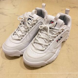 フィラ(FILA)のFILA スニーカー ディスラプター2 白 ホワイト 24.5㎝ 中古(スニーカー)