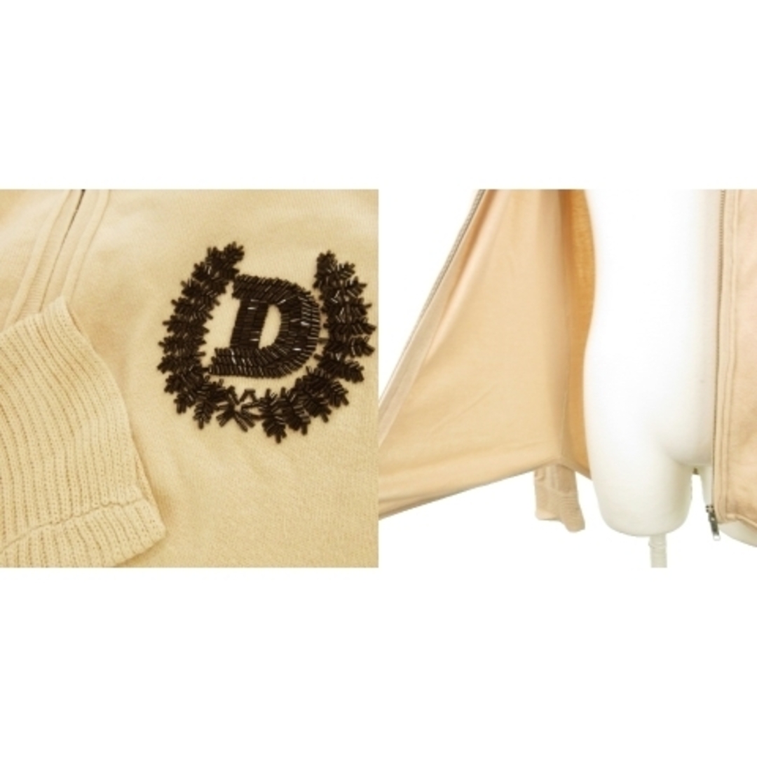 DOUBLE STANDARD CLOTHING(ダブルスタンダードクロージング)のダブスタ ジャケット パーカー ニット ジップアップ ビーズ刺繍 ロゴ ベージュ レディースのトップス(パーカー)の商品写真