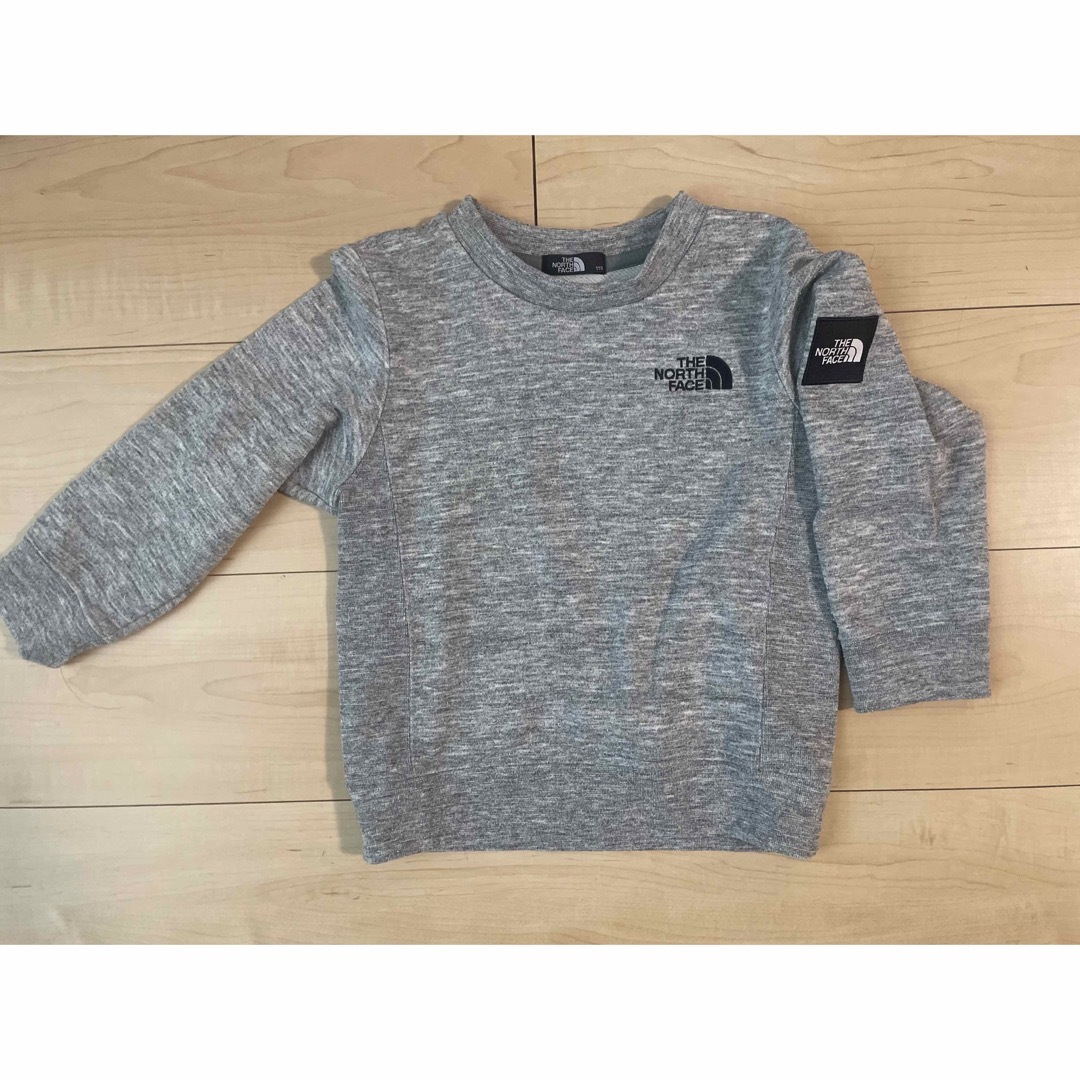 THE NORTH FACE(ザノースフェイス)のTHE NORTH FACE キッズトレーナー キッズ/ベビー/マタニティのキッズ服男の子用(90cm~)(Tシャツ/カットソー)の商品写真