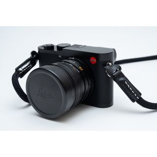 ライカ(LEICA)のLEICA Q2 元箱付き　付属品多数(ミラーレス一眼)