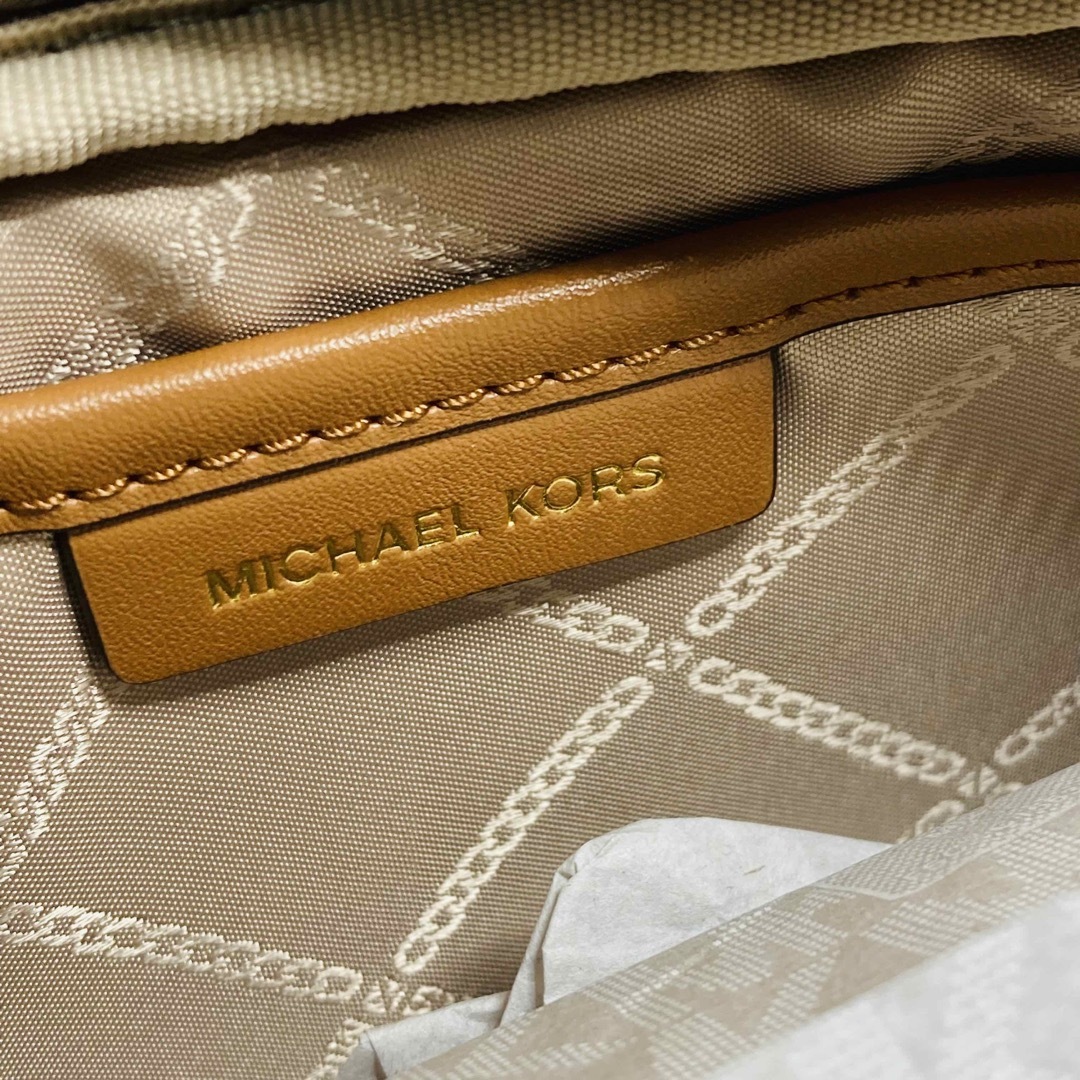 Michael Kors - 新品未使用！ マイケルコース ショルダーバッグ