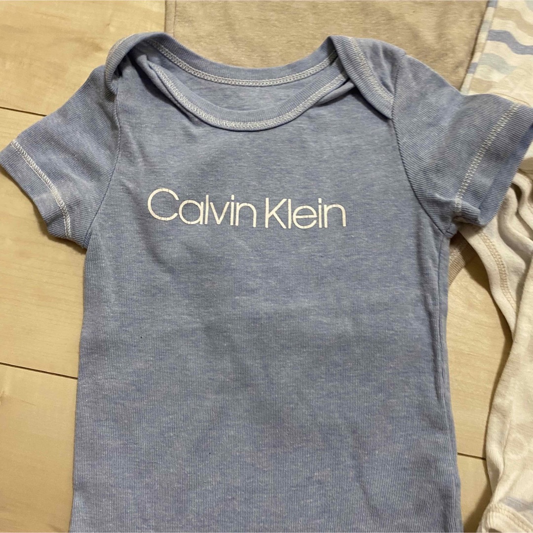 Calvin Klein(カルバンクライン)のCalvin Klein ロンパース　4点セット キッズ/ベビー/マタニティのベビー服(~85cm)(ロンパース)の商品写真