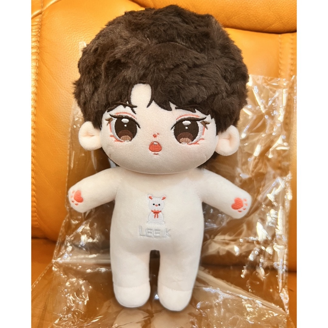 stray kids リノ　ぬいぐるみ　20cm 新品