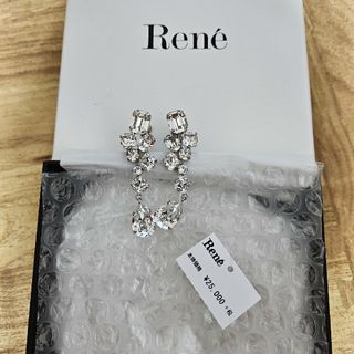 ルネ(René)のルネ直営店購入！25000円お品！完売品(イヤリング)