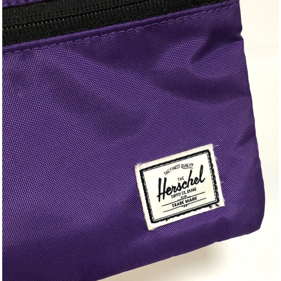 Herschel Supply(ハーシェルサプライ)のHERSCHEL ハーシェル 2309132 サコッシュ ショルダーバッグ レディースのバッグ(リュック/バックパック)の商品写真