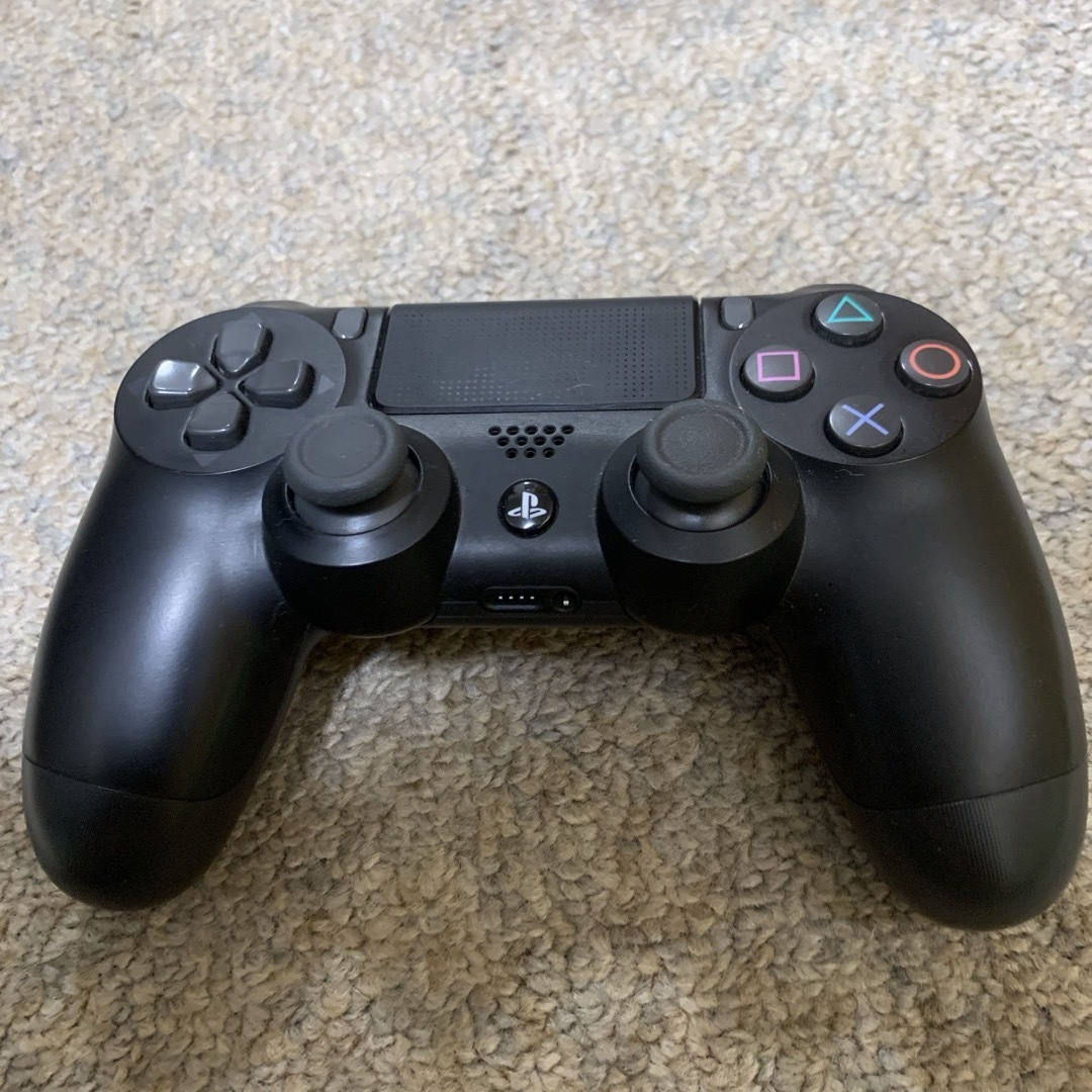 PlayStation4 PlayStation 4ジェット・ブラック500GB(CUH-2200AB01の通販 by wron| プレイステーション4ならラクマ