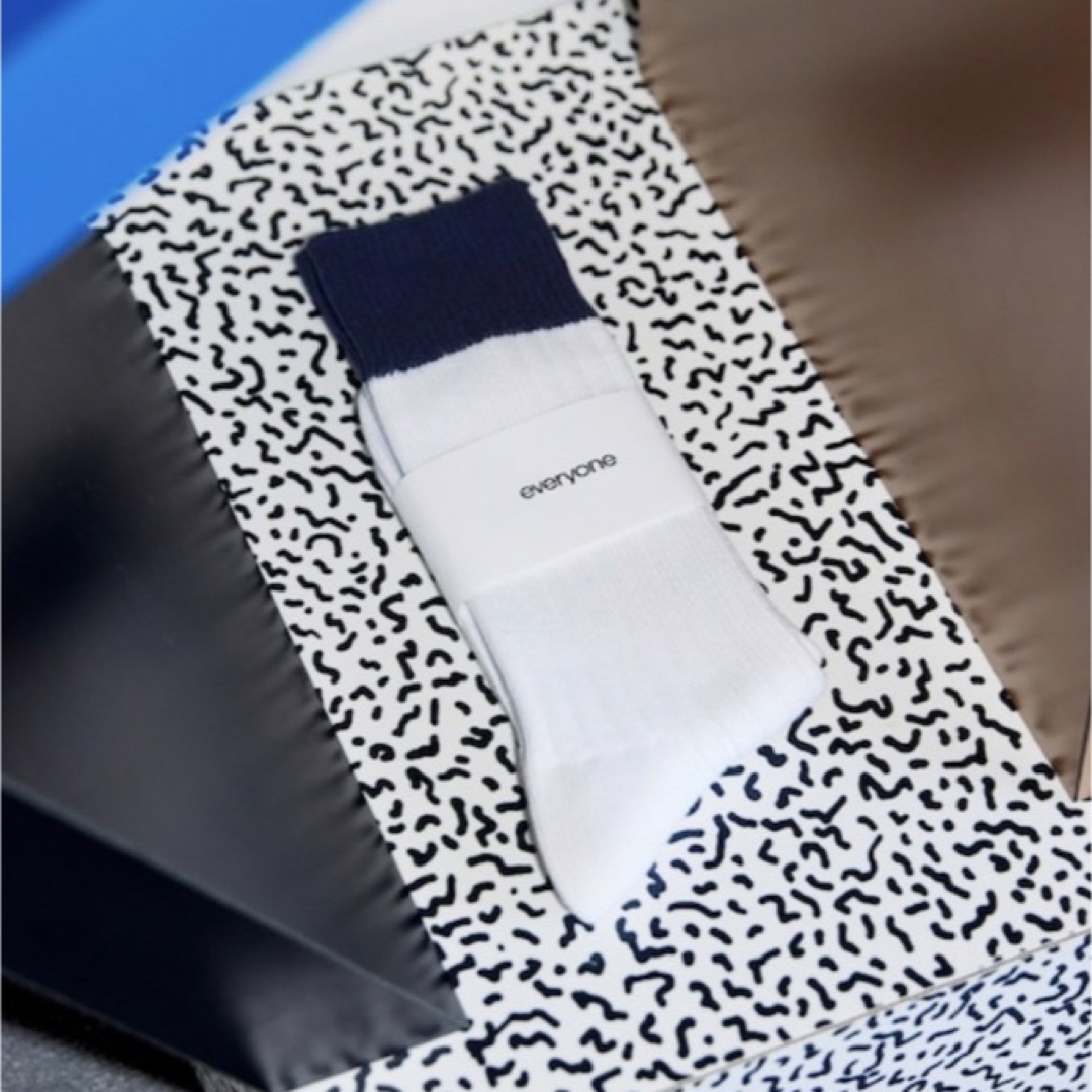 1LDK SELECT(ワンエルディーケーセレクト)の【新品】 everyone 2-tone socks WHITE NAVY メンズのレッグウェア(ソックス)の商品写真
