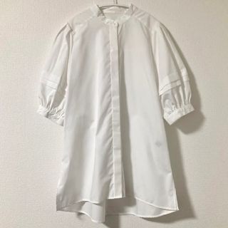 ジーユー(GU)の【美品】GU バンドカラーボリュームスリーブシャツ(5分袖)Z+E VERY掲載(シャツ/ブラウス(長袖/七分))