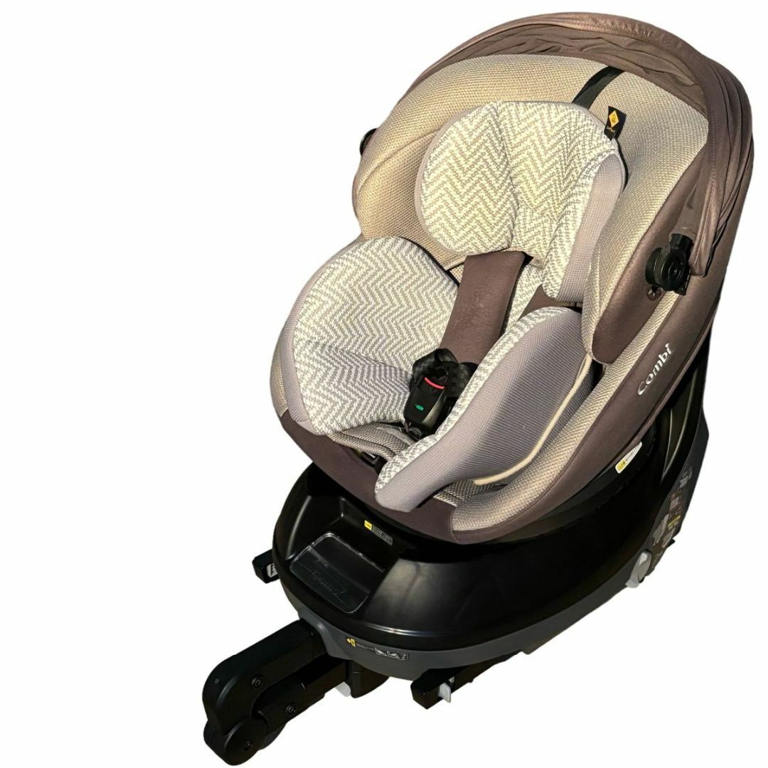 Combi クルムーヴスマート JN-570 isofix チャイルドシート