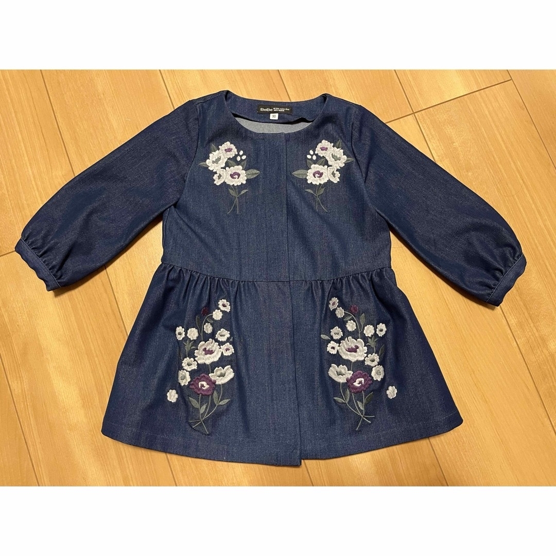 BeBe(ベベ)のBeBe 2way 90cm ワンピース　コート キッズ/ベビー/マタニティのキッズ服女の子用(90cm~)(ワンピース)の商品写真