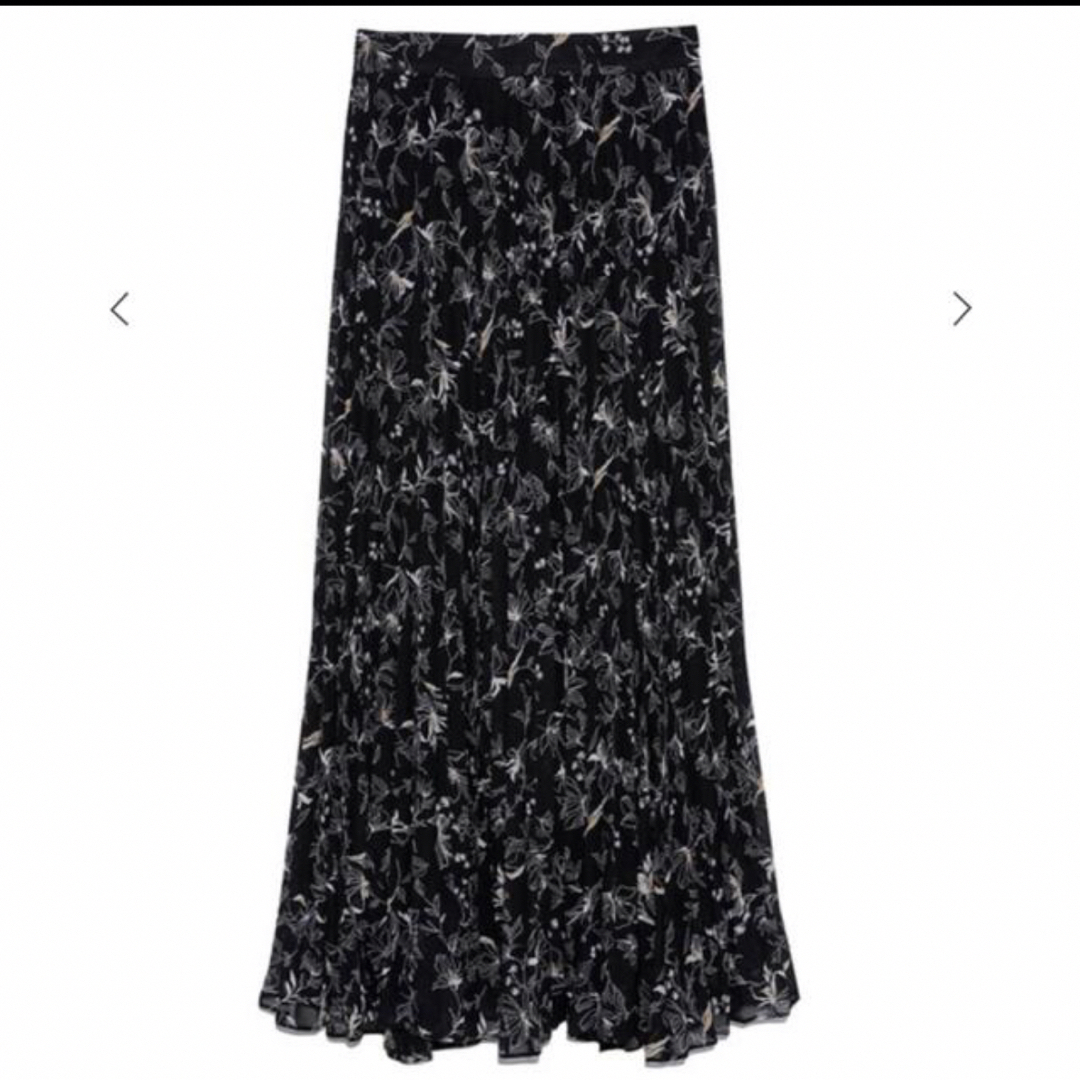 SNIDEL プリーツスカート　黒　0サイズ　花柄 | フリマアプリ ラクマ