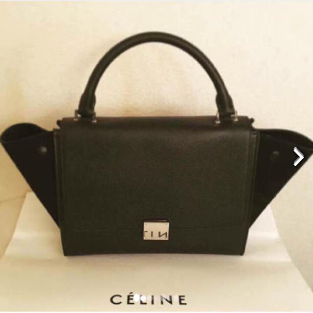 celine(セリーヌ)の【3/10までSA様お取り置き】【超美品・ケアカード付】セリーヌ トラペーズ   レディースのバッグ(ショルダーバッグ)の商品写真