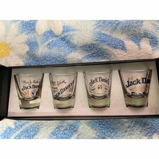 ジャックダニエル(JACK DANIEL'S)のジャックダニエルのショットグラス４個セット(グラス/カップ)