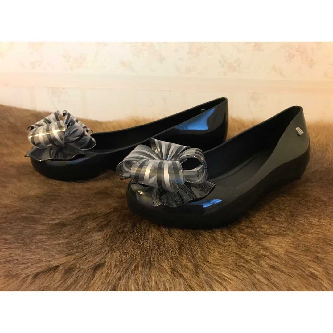 新品・未使用　メリッサMelissa ULTRAGIRL パンプス23.5cm