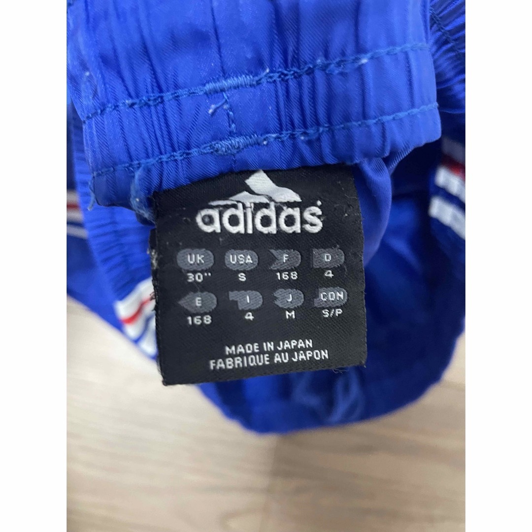 adidas 上下セット トレーニングウェア　ピステ　Ｌサイズ　Mサイズ スポーツ/アウトドアのサッカー/フットサル(ウェア)の商品写真