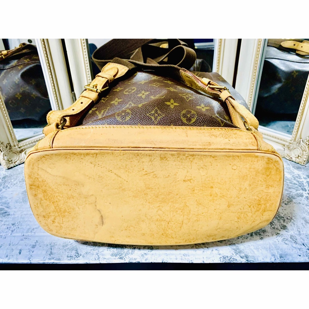 美品　正規品　LOUIS VUITTON ルイヴィトン モンスリ　リュックバック