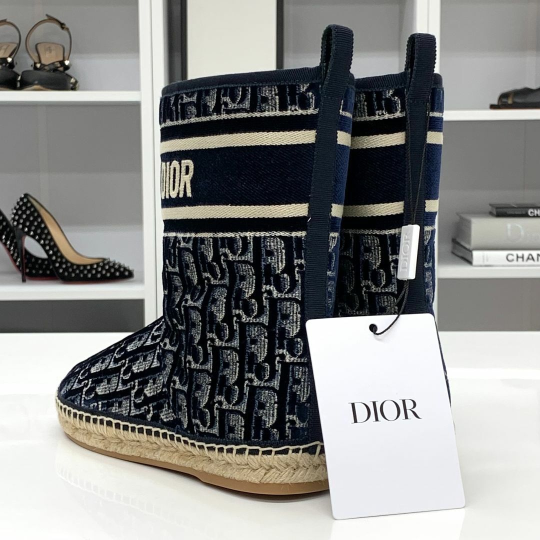 Dior ムートンブーツ　サイズ36