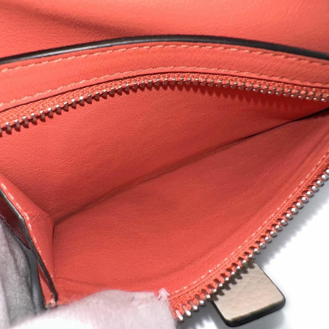LOEWE - ☆極美品☆ロエベ 二つ折り財布 バーティカル アイボリー