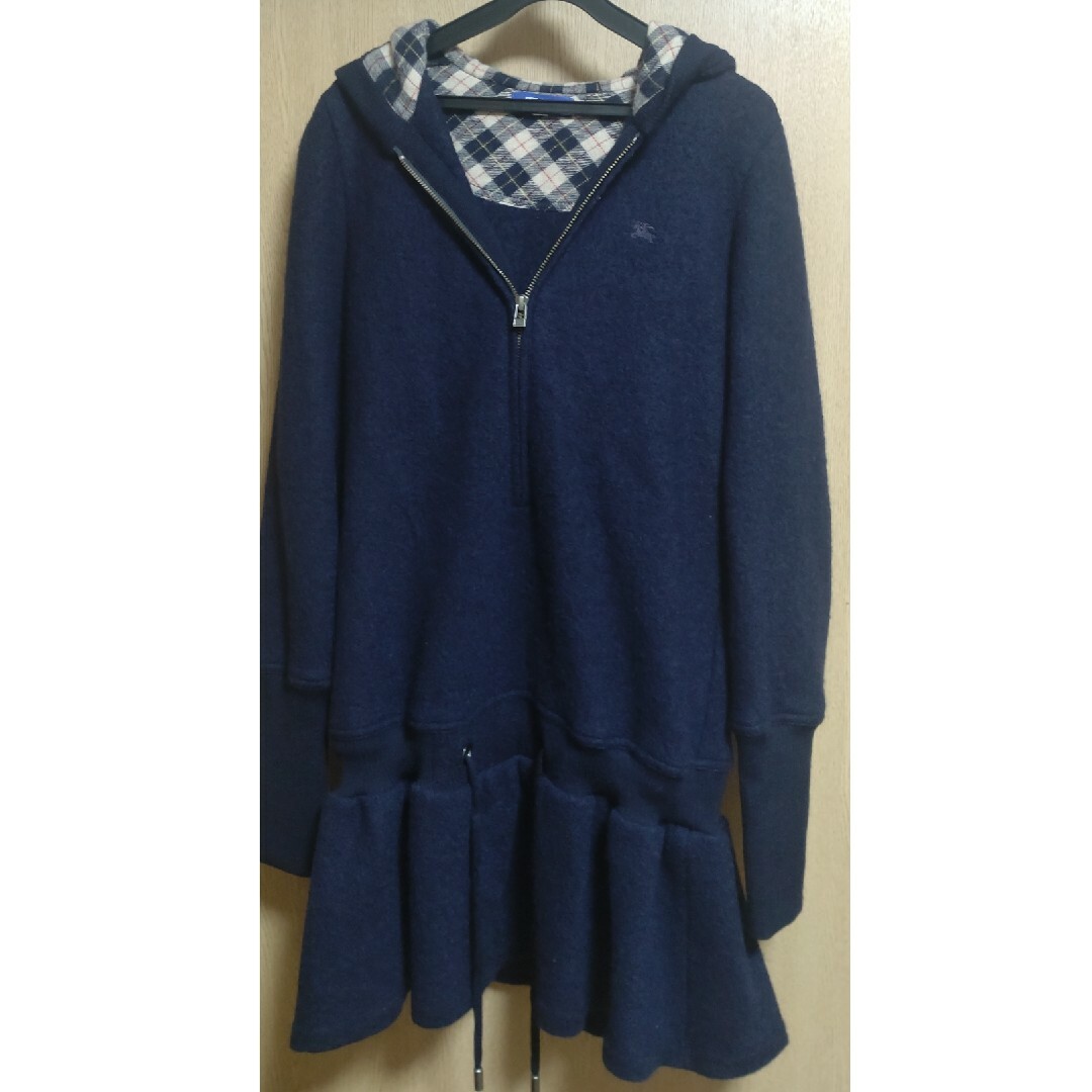 BURBERRY BLUE LABEL(バーバリーブルーレーベル)の厚手パーカー/BURBERRY BLUE LABEL レディースのジャケット/アウター(その他)の商品写真