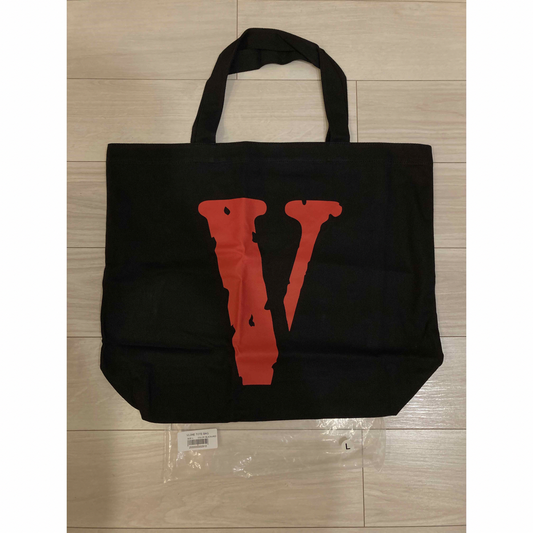 VLONE ヴィーローン バッグ トートバッグ パーカー - トートバッグ