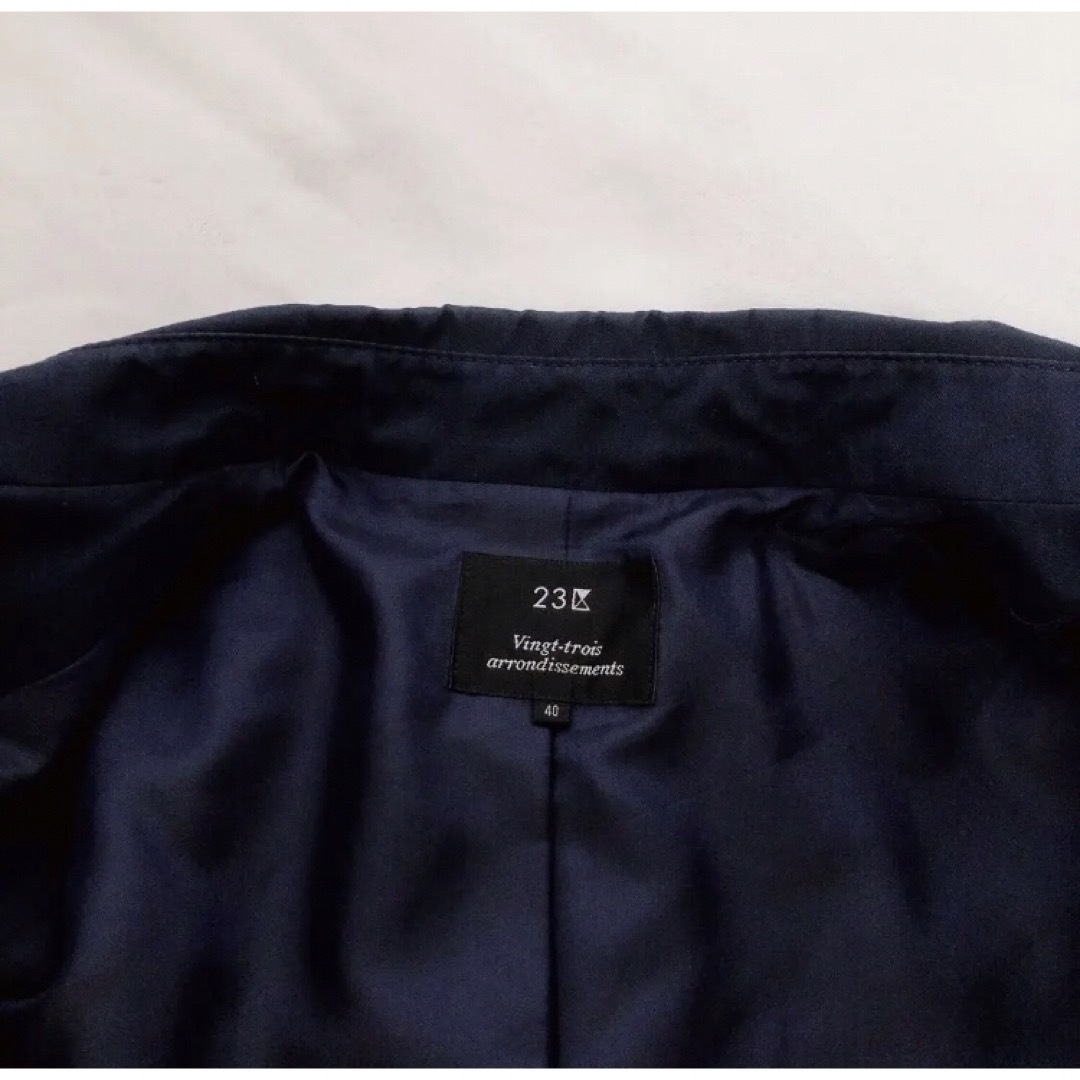 23区(ニジュウサンク)の23区　トレンチ　コート　ベルト　ネイビー　40 大きいサイズ レディースのジャケット/アウター(トレンチコート)の商品写真