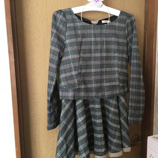 アラマンダ(allamanda)の【美品】バックリボンのセットアップ(ひざ丈ワンピース)