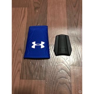 アンダーアーマー(UNDER ARMOUR)のラスト1 希少品 アンダーアーマー リストバンド リストガード リバーシブル (バングル/リストバンド)