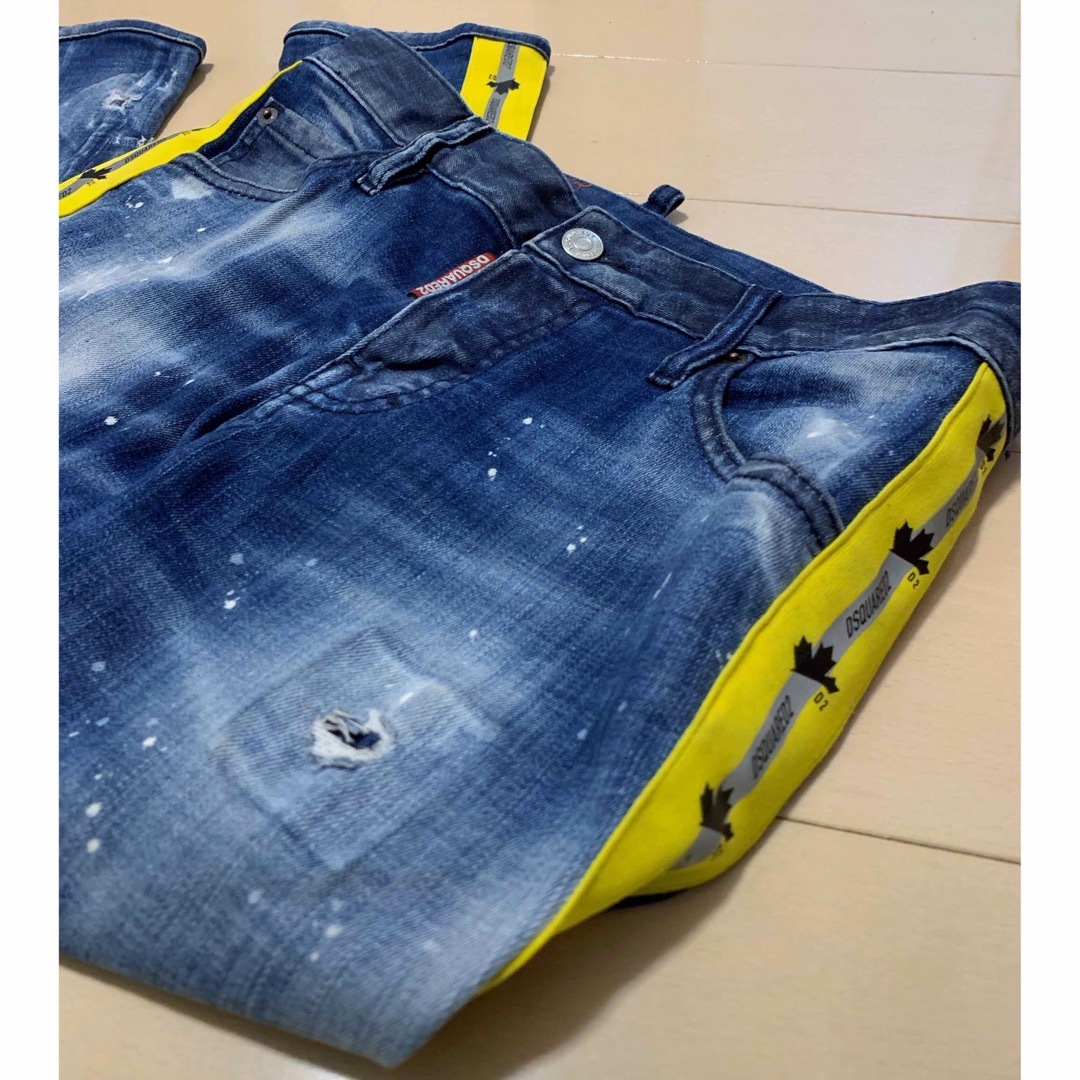 DSQUARED2 クールガール サイドライン ロゴ クロップド デニム