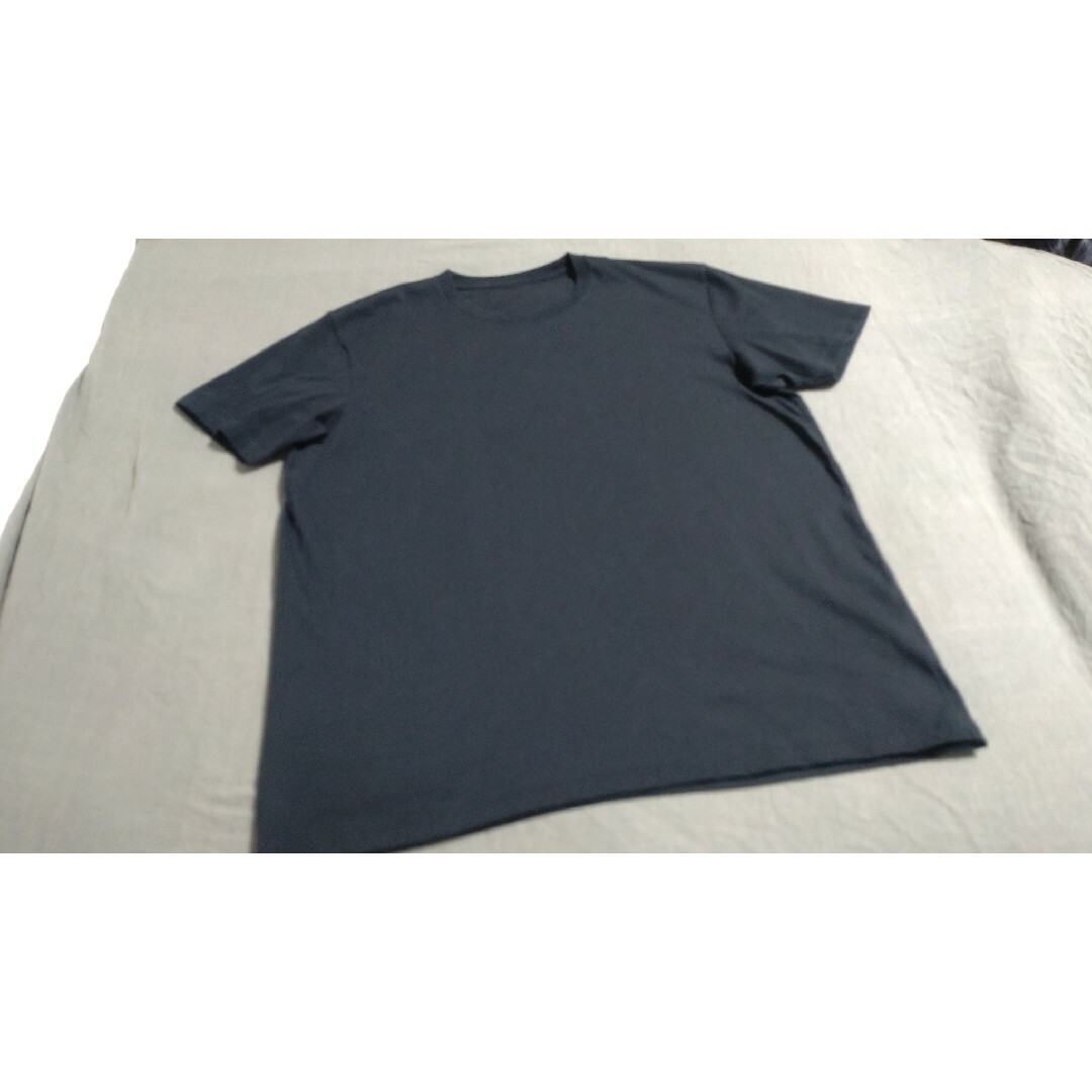 UNIQLO(ユニクロ)のUNIQLO ユニクロ ドライカラー クルーネック Tシャツ ブラック XL メンズのトップス(Tシャツ/カットソー(半袖/袖なし))の商品写真