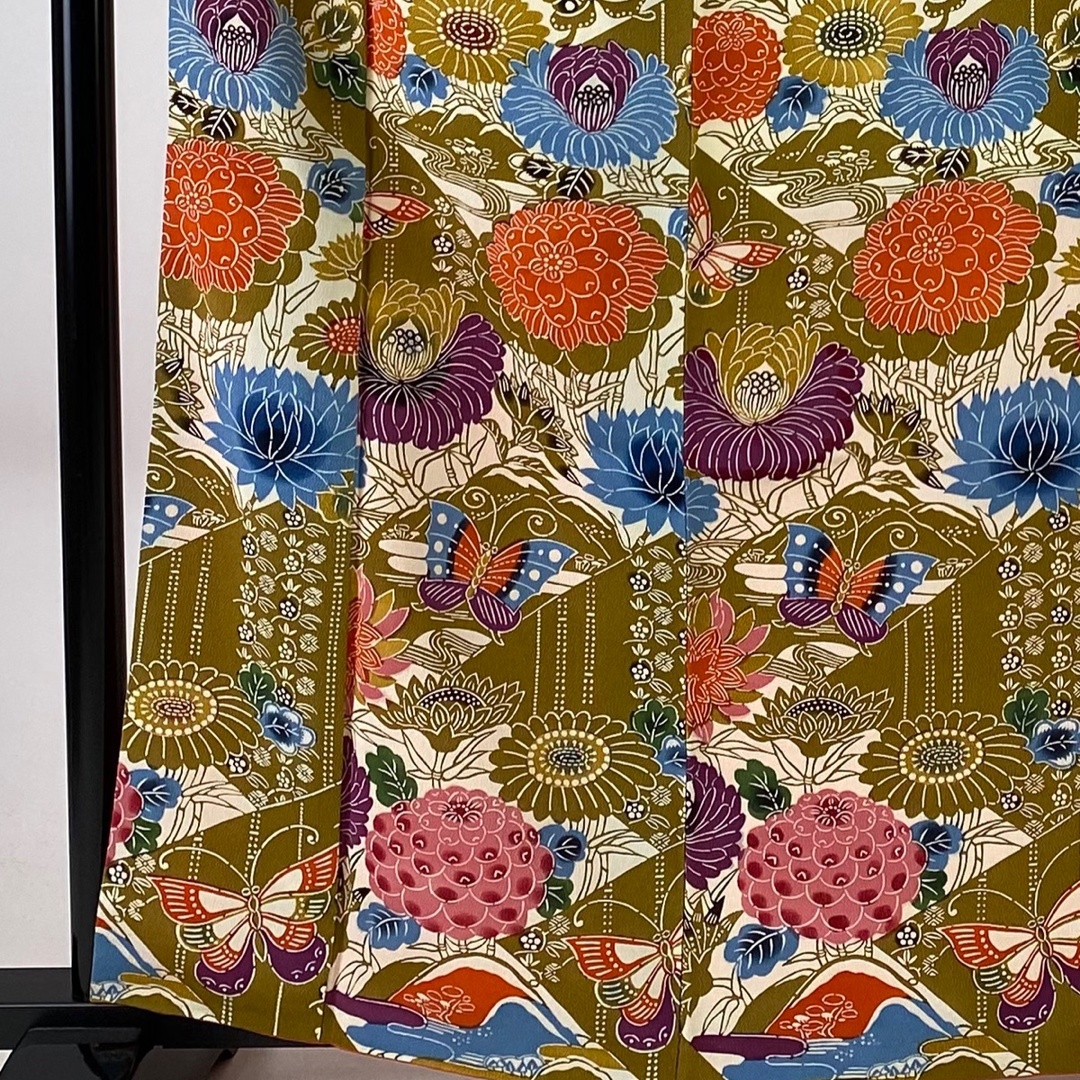 小紋 秀品 身丈162cm 裄丈65cm 正絹