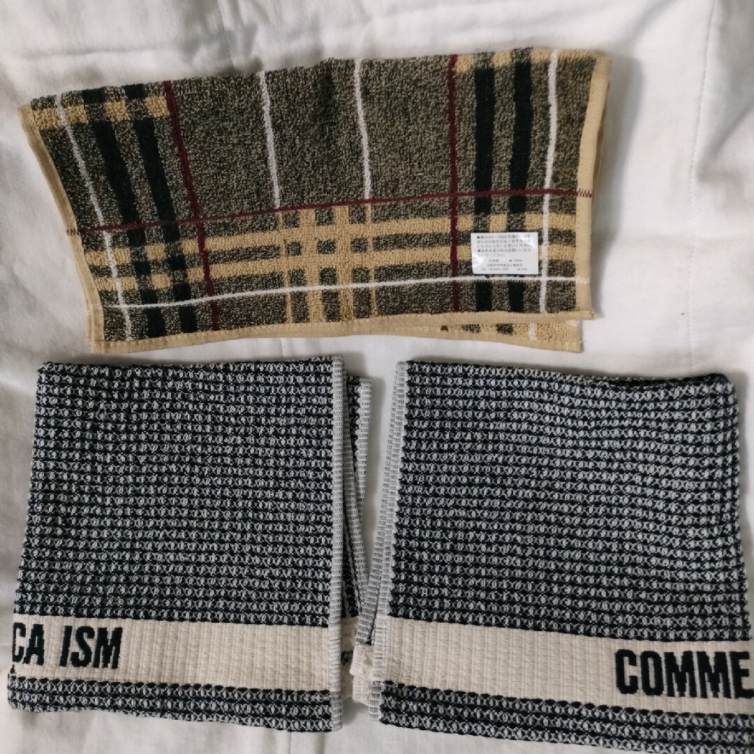 COMME CA ISM(コムサイズム)の4  タオルハンカチ 3 枚 レディースのファッション小物(ハンカチ)の商品写真