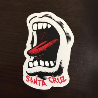 Santa Cruz - (縦8.9cm横5.3cm)SANTACRUZ サンタクルーズ　ステッカー