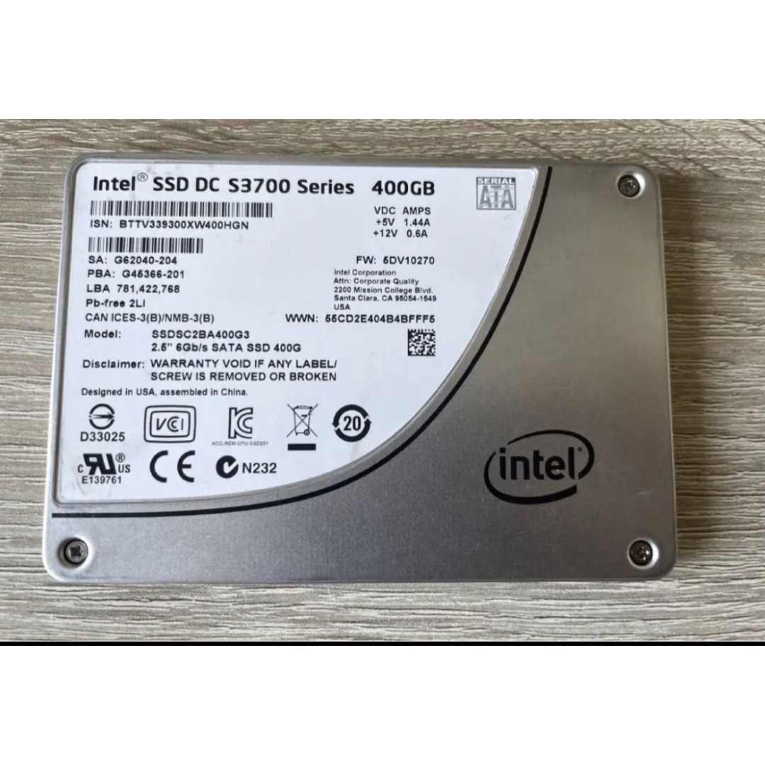 ST04　中古 インテル製　高信頼　2.5インチ　MLC　SSD  400GB スマホ/家電/カメラのPC/タブレット(デスクトップ型PC)の商品写真