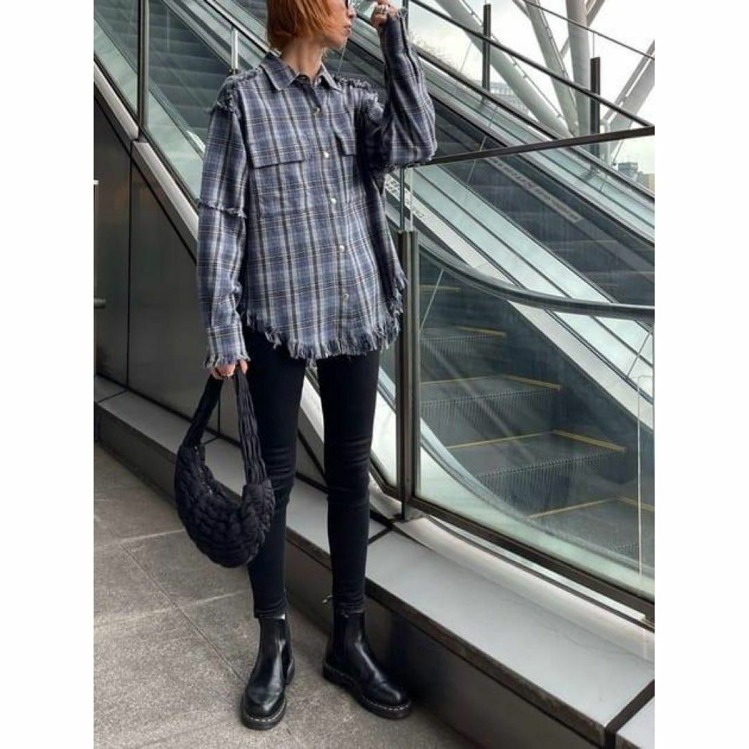 moussy(マウジー)のMOUSSY HW Rebirth BLACK SKINNY 0919 レディースのパンツ(デニム/ジーンズ)の商品写真