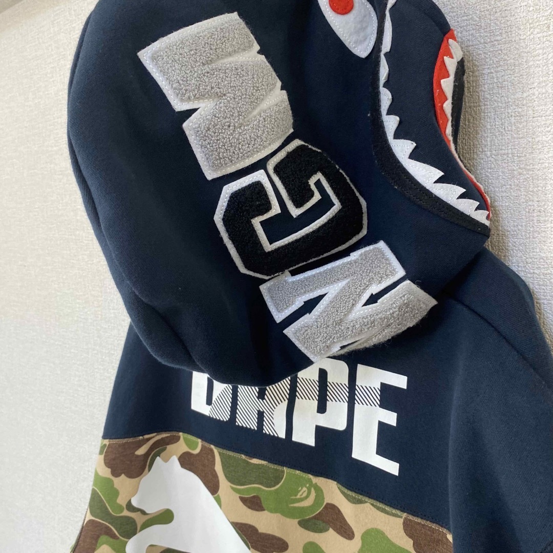 APE BAPE KAWS PUMA シャークパーカー　パーカー　camo 迷彩