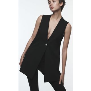 新品!未使用!紙タグ付!♥️ZARA♥️ラインストーンボタン ロングベスト。S。 新品!未使用!紙タグ付!♥️ZARA♥️ラインストーンボタン ロングベスト。S。