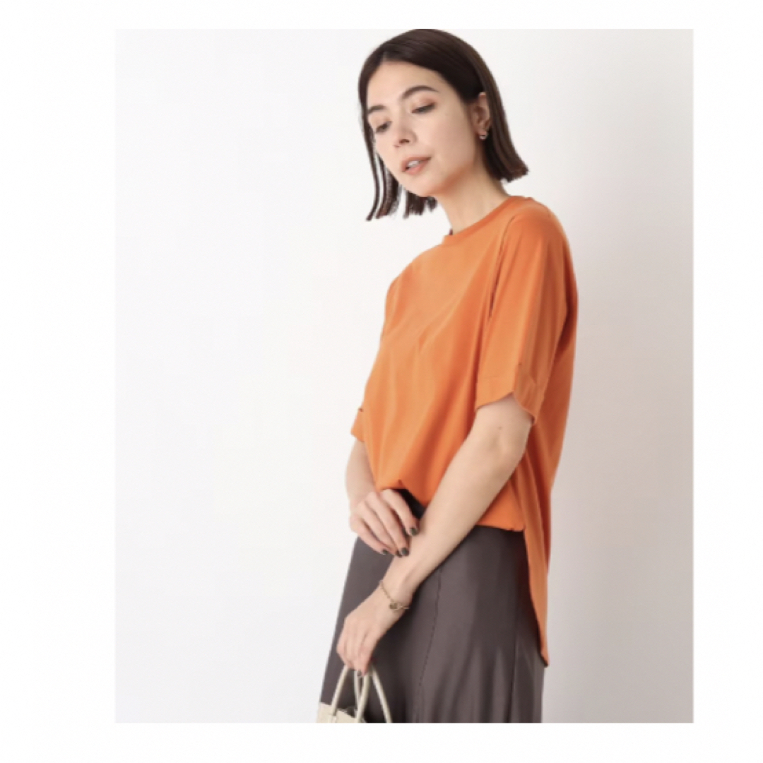 OPAQUE.CLIP(オペークドットクリップ)の美品　オペークドットクリップ シルキースーピマ　Tシャツ　オレンジ レディースのトップス(Tシャツ(半袖/袖なし))の商品写真