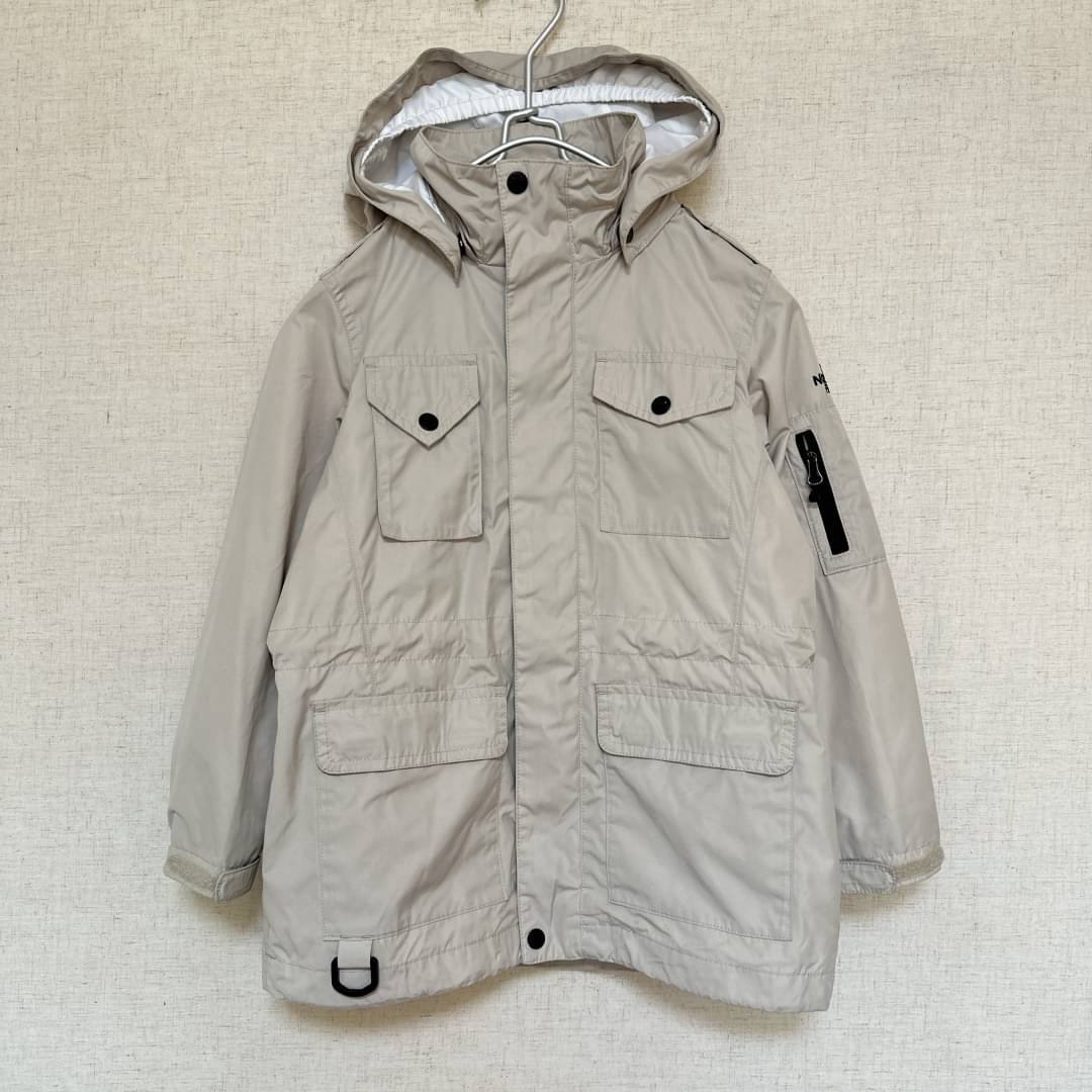 THE NORTH FACE(ザノースフェイス)のノースフェイス　マウンテンパーカー　 キッズ120 美品 オシャレ キッズ/ベビー/マタニティのキッズ服男の子用(90cm~)(ジャケット/上着)の商品写真