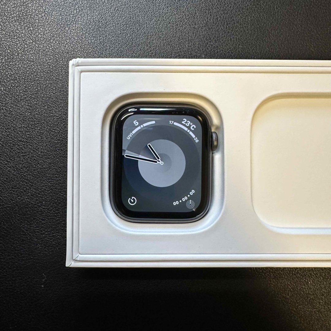 Apple Watch SE GPSモデル 44mm MYDT2J/A有形状