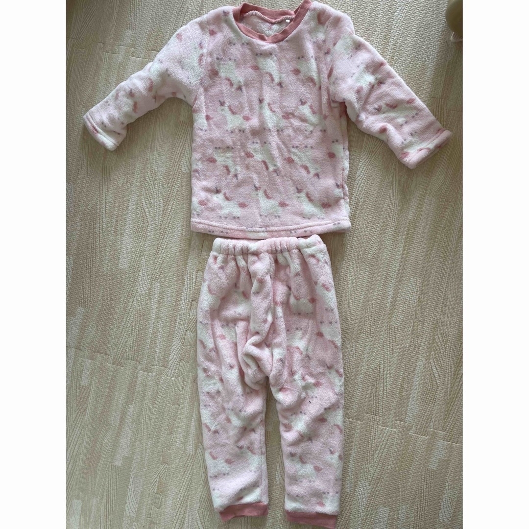 パジャマ 95サイズ キッズ/ベビー/マタニティのキッズ服女の子用(90cm~)(パジャマ)の商品写真