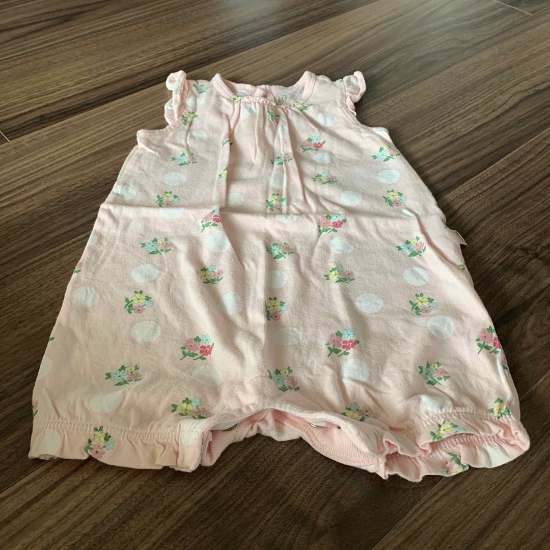 babyGAP(ベビーギャップ)のGAP 70cm 女の子　ピンク　ロンパース キッズ/ベビー/マタニティのベビー服(~85cm)(ロンパース)の商品写真