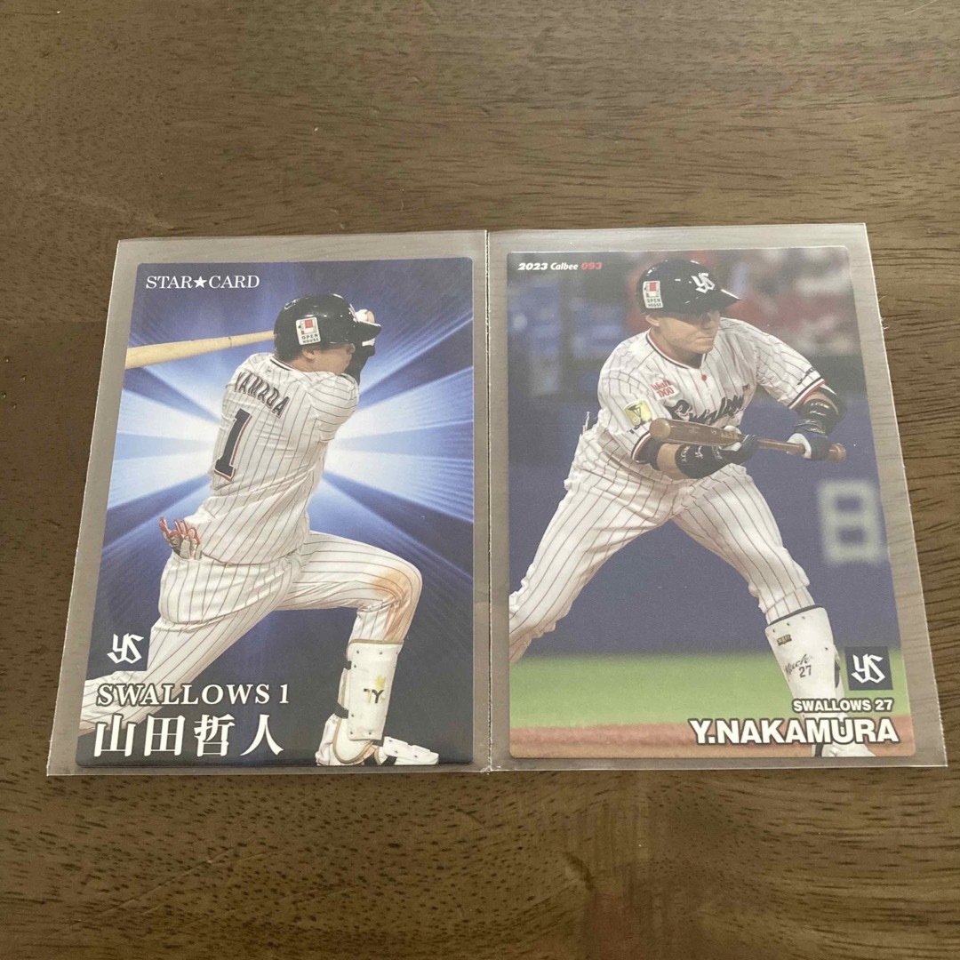 ファッション プロ野球チップス カード 東京ヤクルトスワローズ 2枚セット スポーツ選手 ファッション プロ野球チップス カード 東京ヤクルトスワローズ 2枚セット スポーツ選手