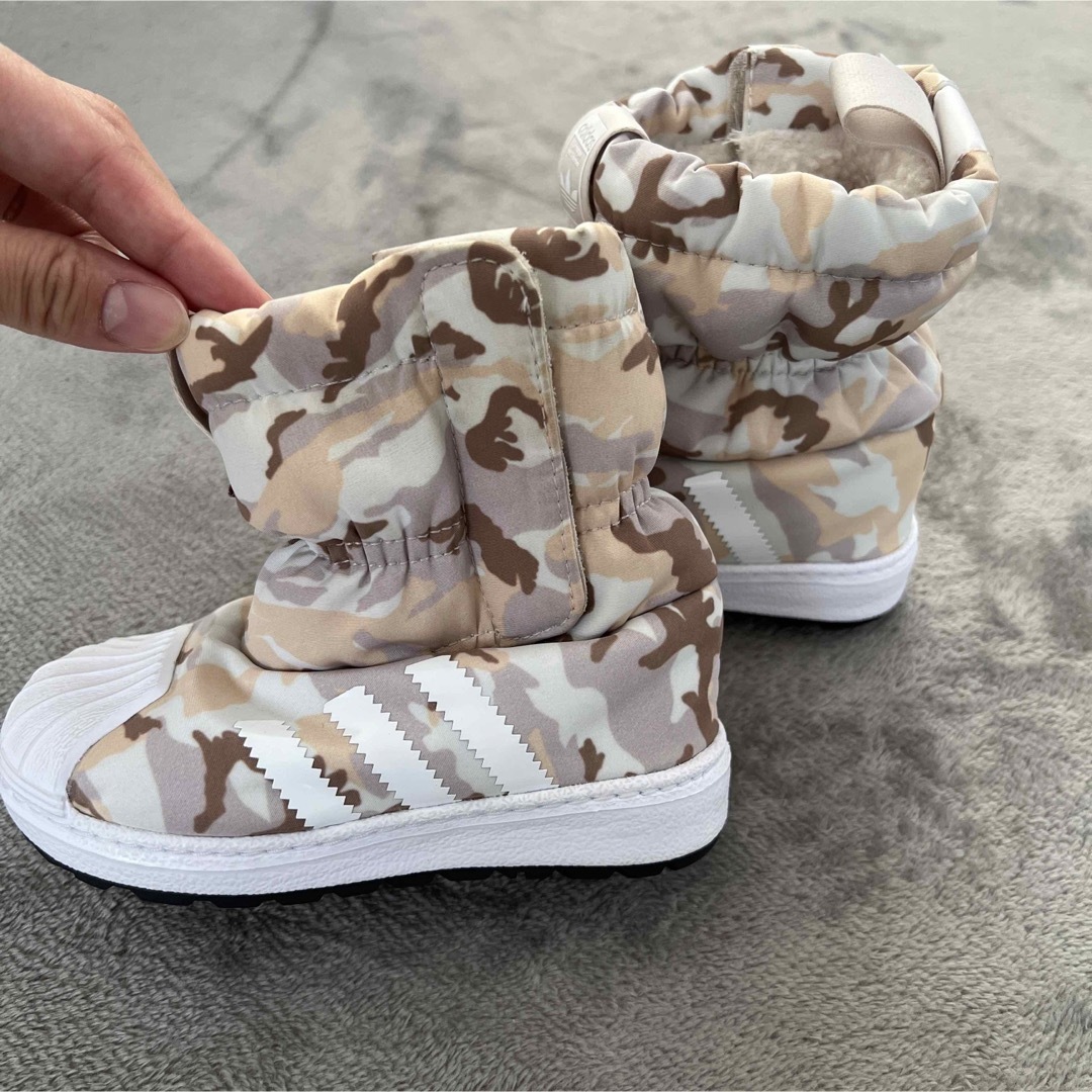 adidas キッズブーツ