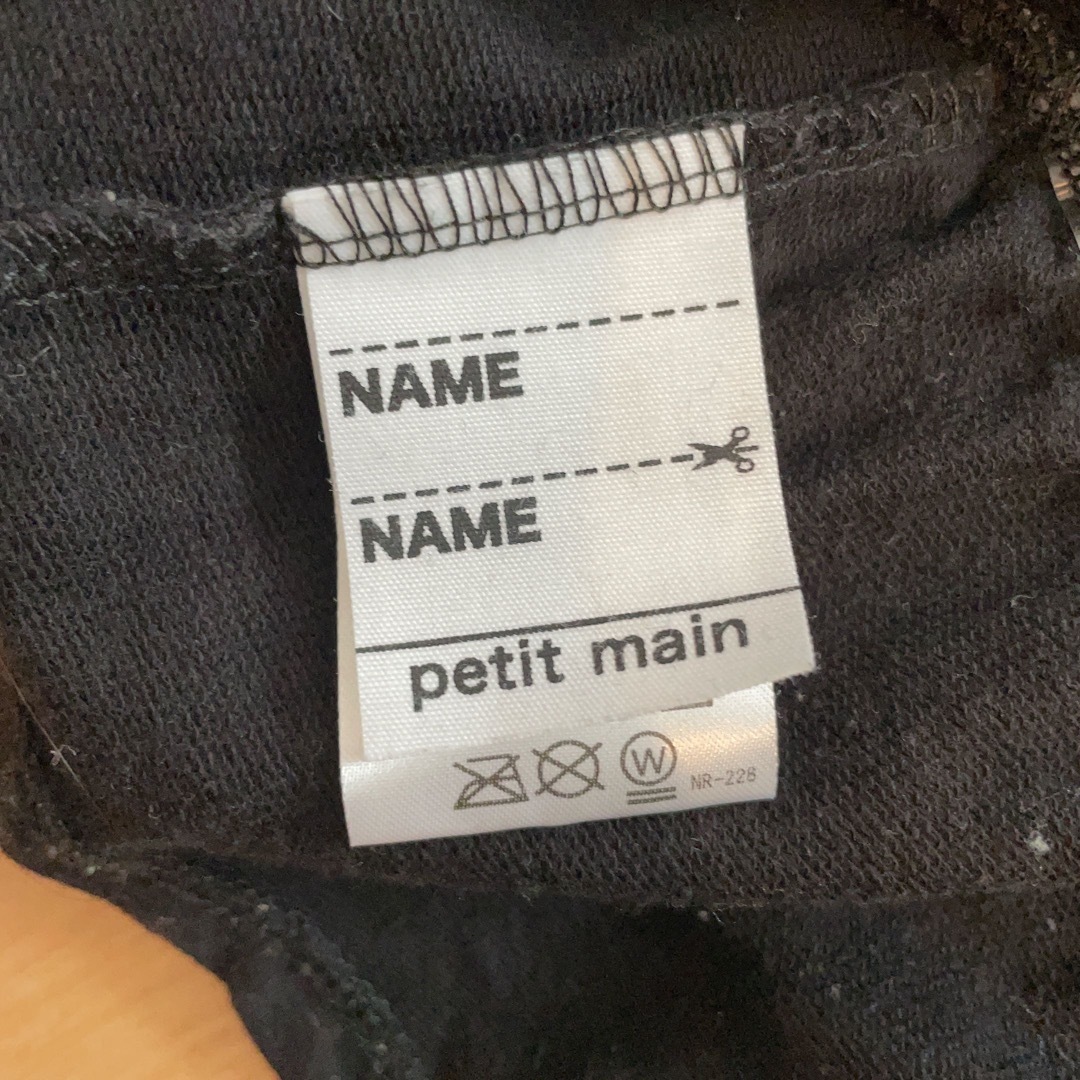 petit main(プティマイン)のプティマイン  水玉トップス　90 キッズ/ベビー/マタニティのキッズ服女の子用(90cm~)(Tシャツ/カットソー)の商品写真