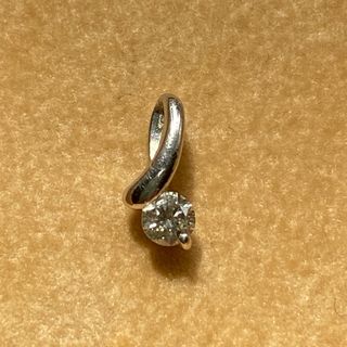 Pt900    0.1ct    1粒ダイヤのプチネックレストップ(チャーム)