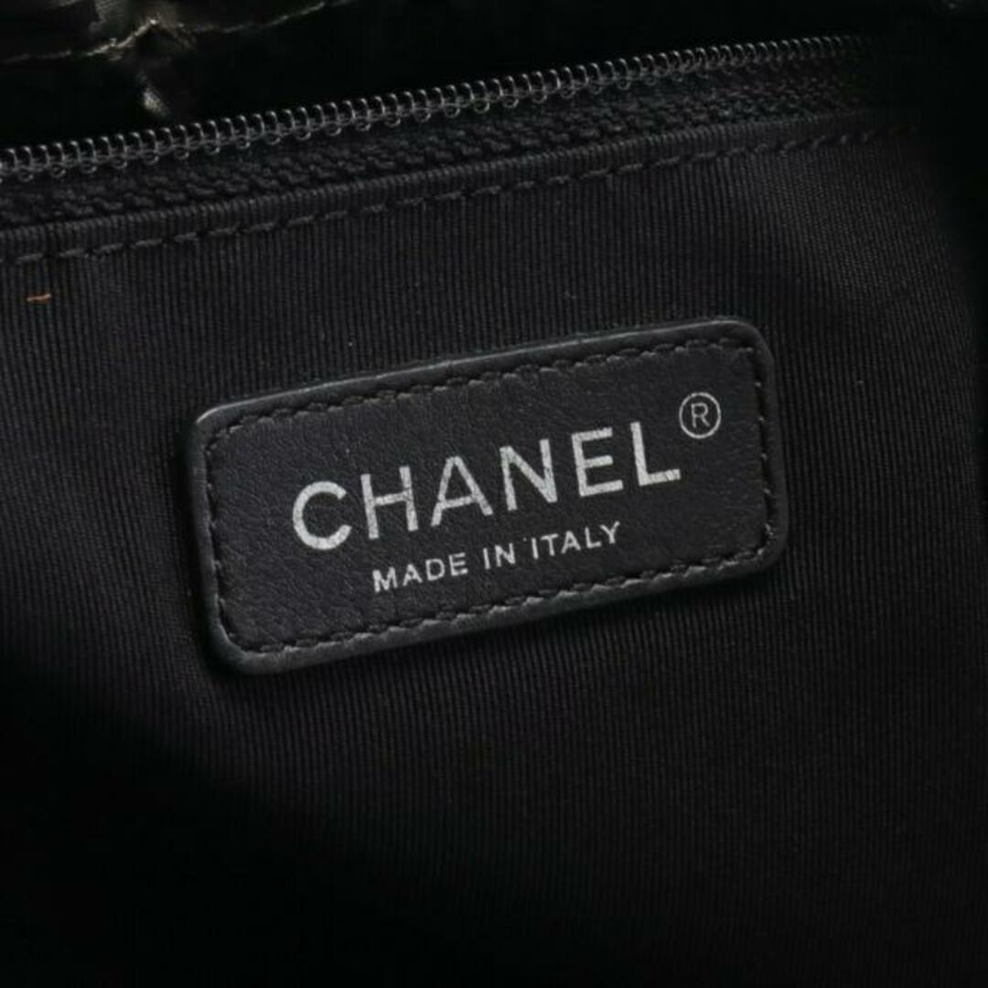 CHANEL(シャネル)のアンリミテッド ハンドバッグ ナイロン シルバー ブラック 巾着 レディースのバッグ(ハンドバッグ)の商品写真