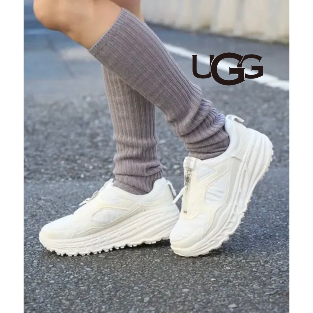 UGG】CA805 ジップスニーカー ホワイト 1116311 - スニーカー